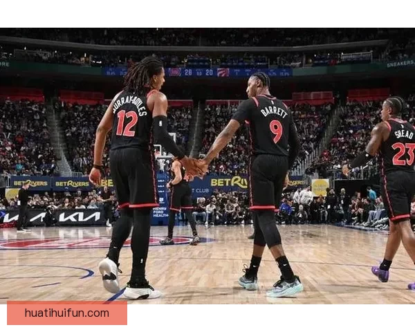 活塞时隔18年再创55胜纪录 杜伦复出贡献31分9篮板轻取猛龙